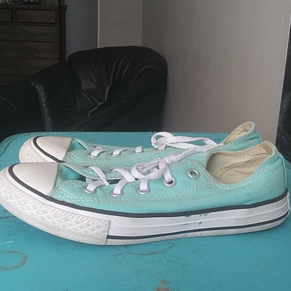 Converse - Picture 4 of 4